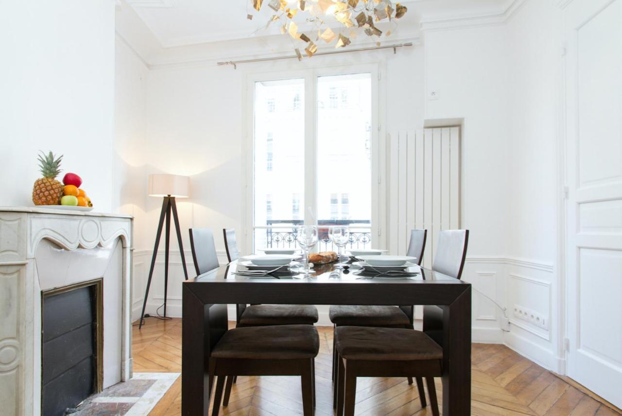 Rue Saint Honore - Louvre City Apartment París Exterior foto
